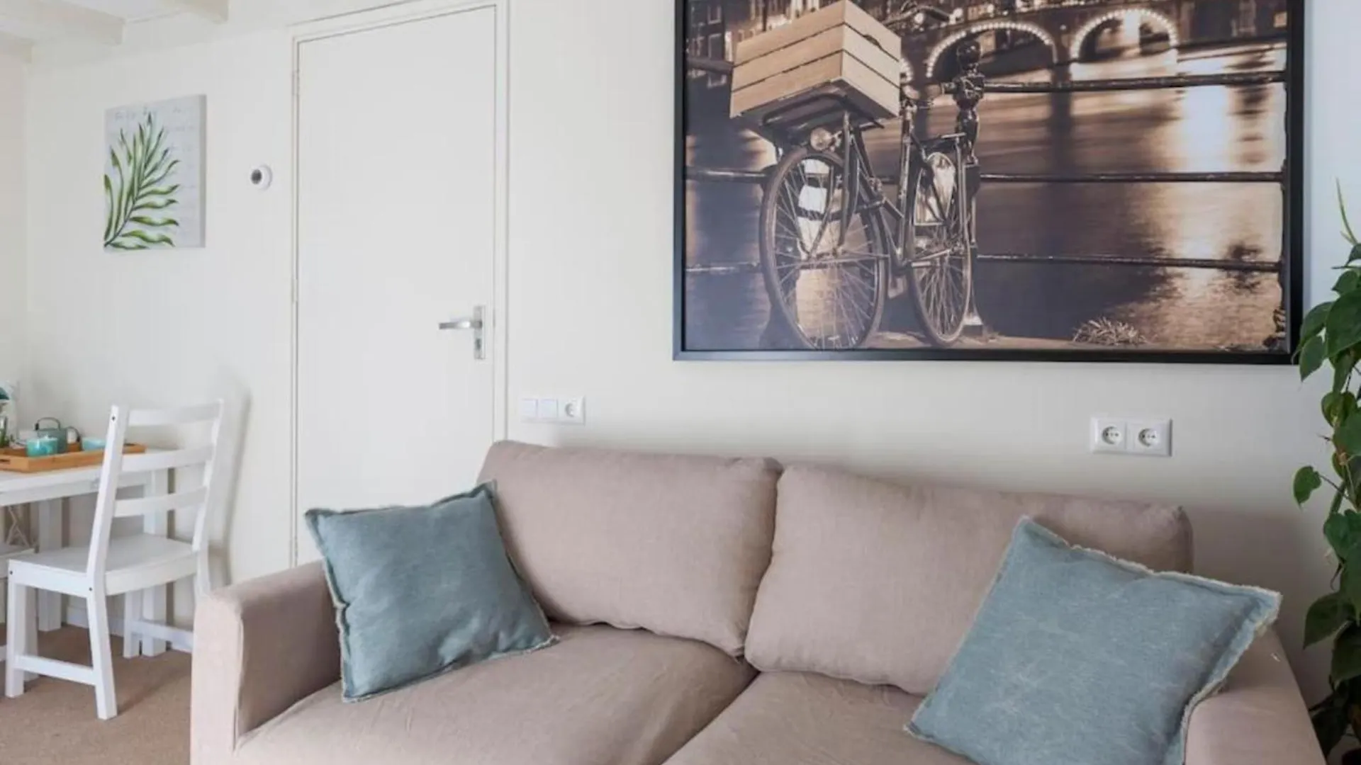 Front Room In Villa Near Centre And Tue Eindhoven 0*,  Netherlands